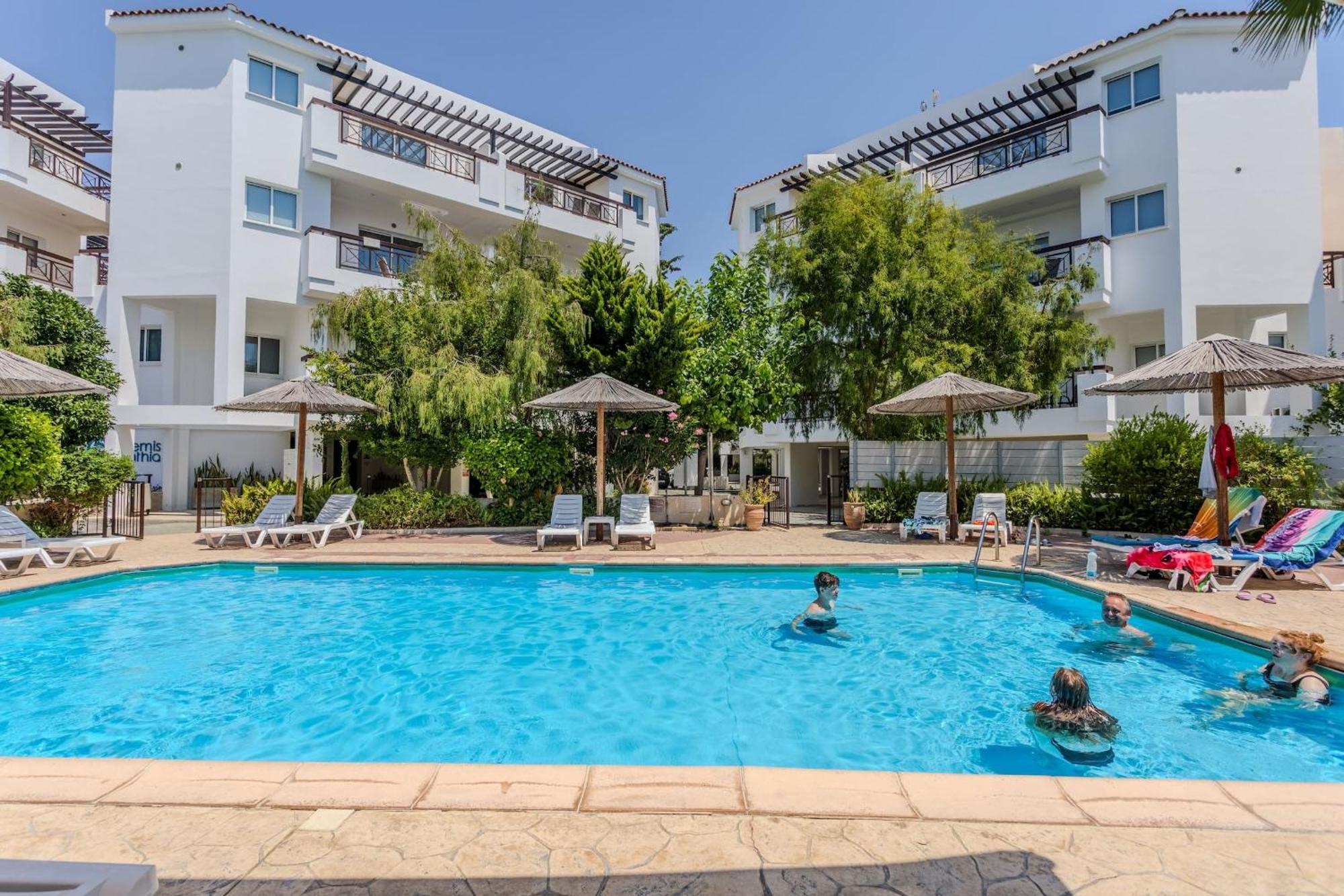 Apartamento Artemis Cynthia Complex Paphos Exterior foto