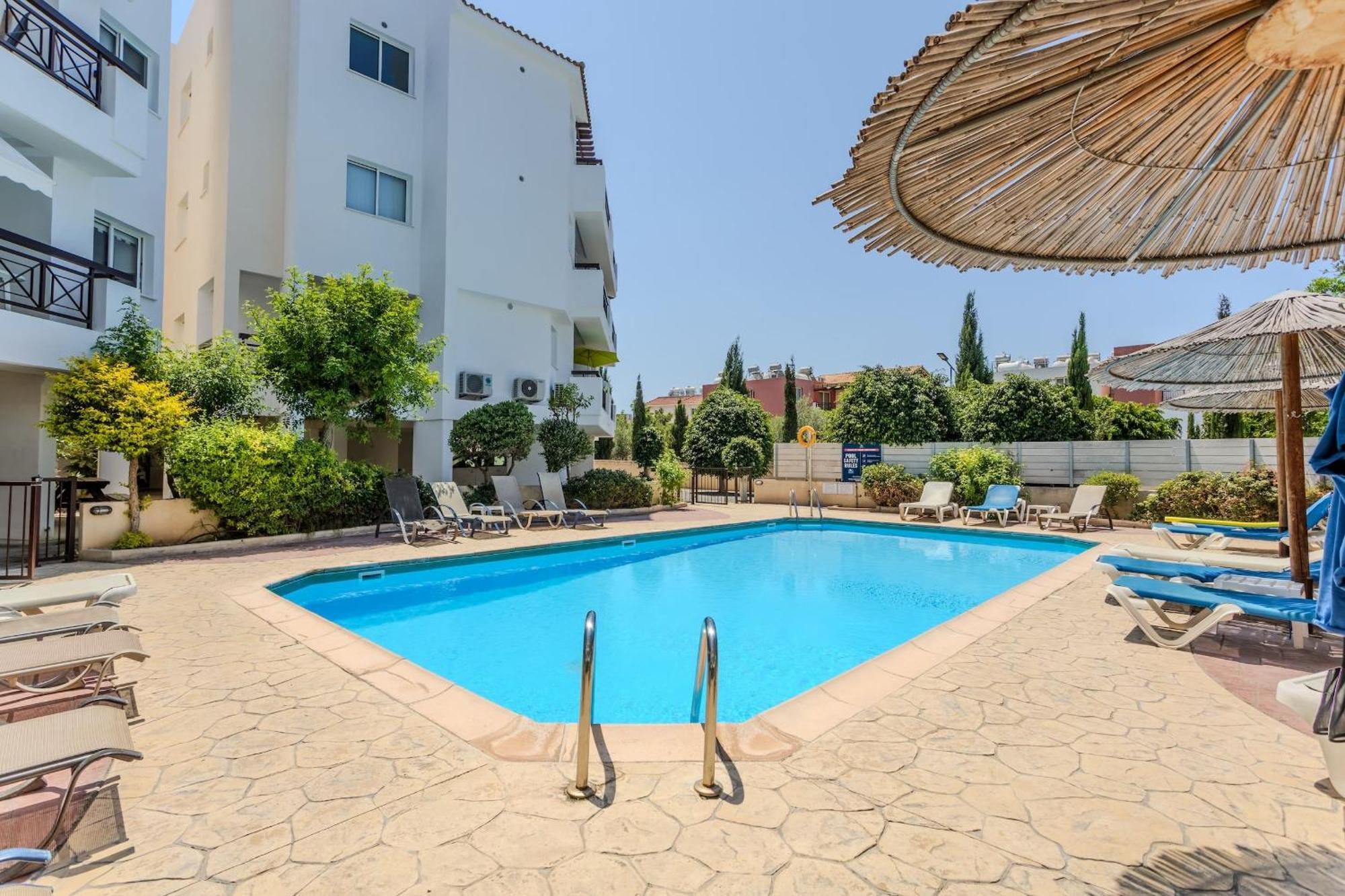 Apartamento Artemis Cynthia Complex Paphos Exterior foto